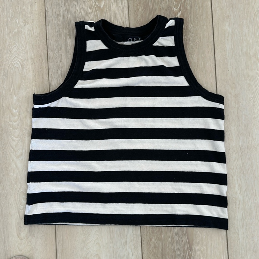 Ann Taylor LOFT - Black striped top - Size L